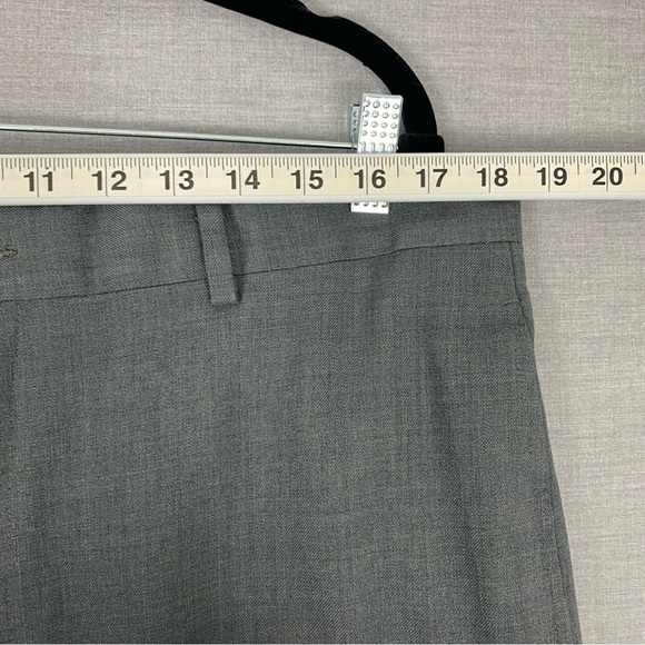 L.L Bean Wool Dress Pants Mens 36W Classic Fit Grey Flat Front - Picture 8 of 11